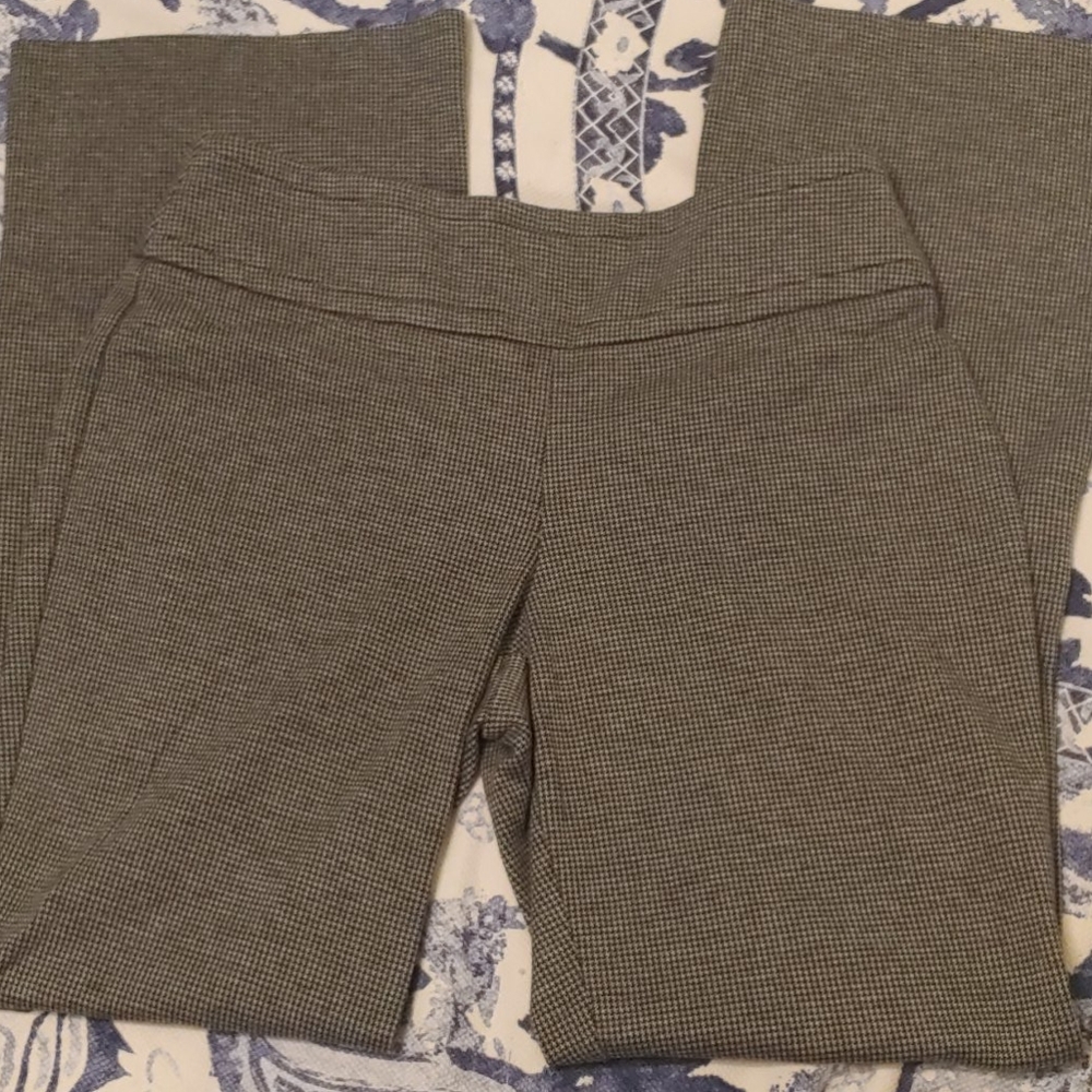 💜 2/$20 NY& Co Stretchy waist pull on pants